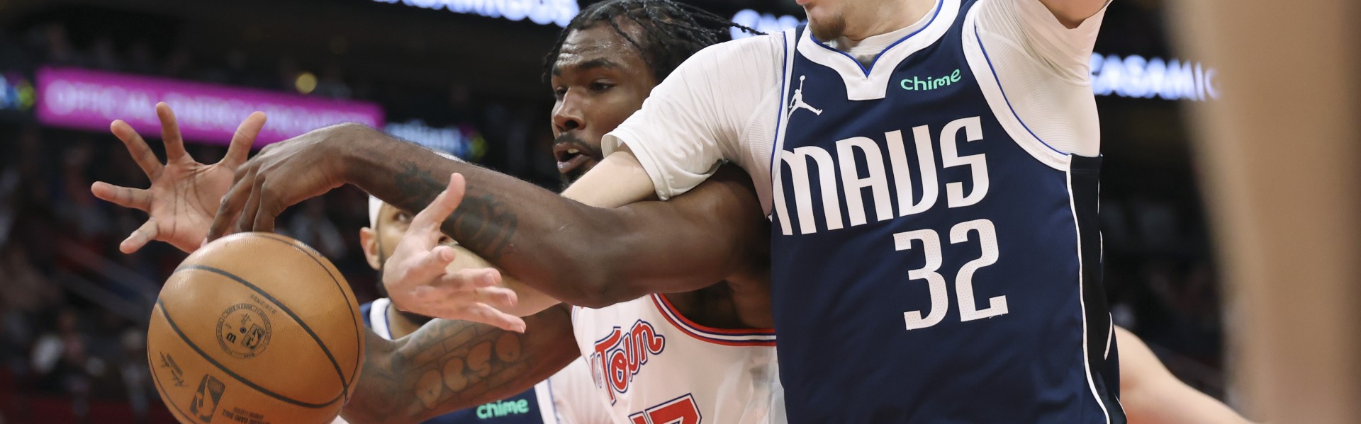 开云体育下载-允许年轻人犯错！19岁弗拉格&amp;23岁申京阿门 开发投射等终极形态