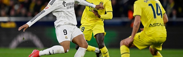 开云体育下载-凌晨4点皇马出战：赢球将暂时登顶 3巨头合体 姆巴佩冲20球